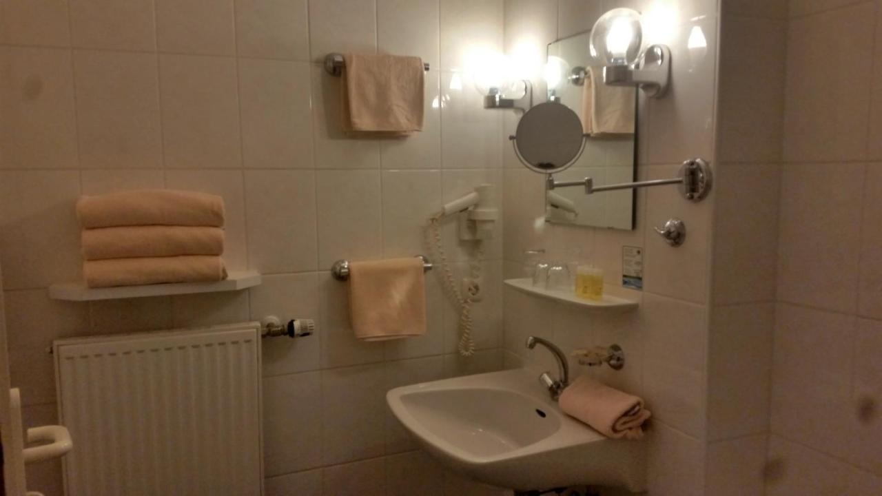 Albrecht Hotel 3*